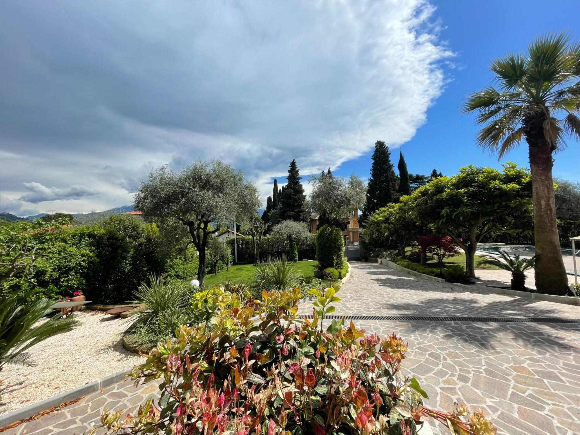 Villa Lou Toscolano Maderno Exterior foto